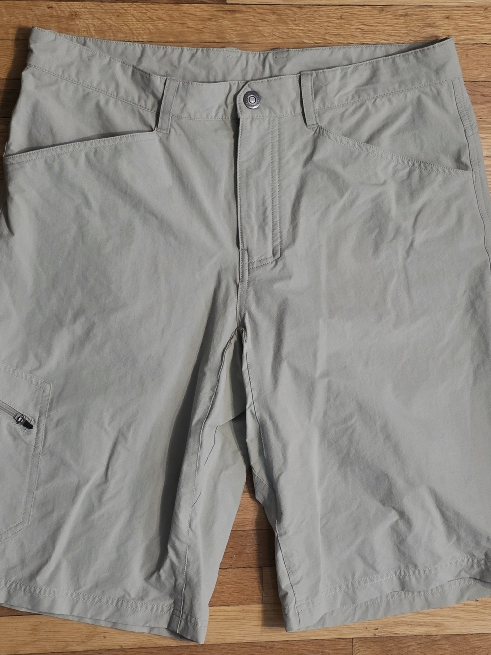 Patagonia Baggies Longs 13 Inch Inseam Khaki Light Cargo Shorts Gray Waist 34
